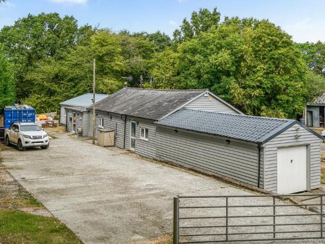 Bungalow for sale in Bridgefield, Kent