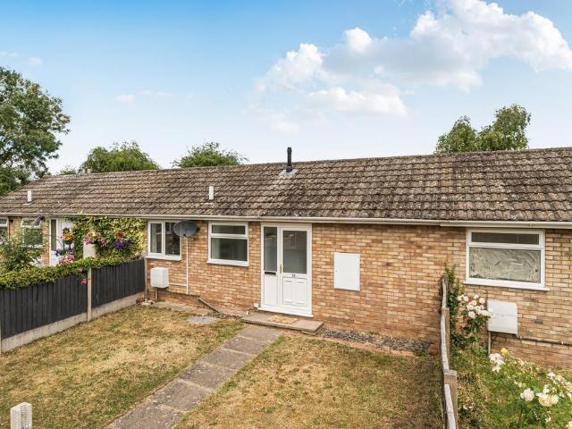 Bungalow for sale in Sandpits