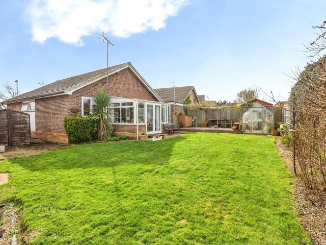 Bungalow for sale in Bolton Low Houses, Hampshire