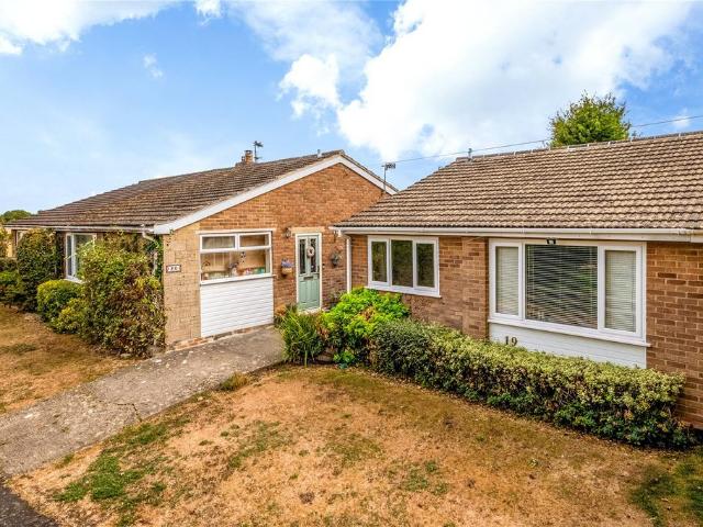 Bungalow for sale in Duns Tew, Cherwell