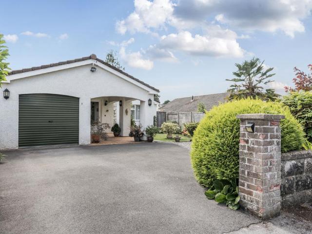 Bungalow for sale in Backwell, North Somerset
