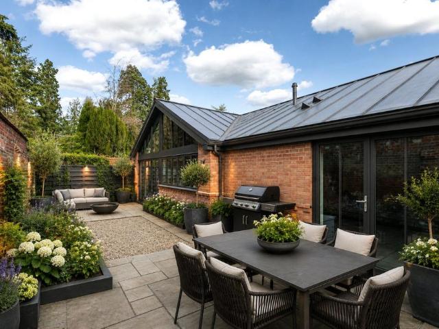 Bungalow for sale in Sunningdale