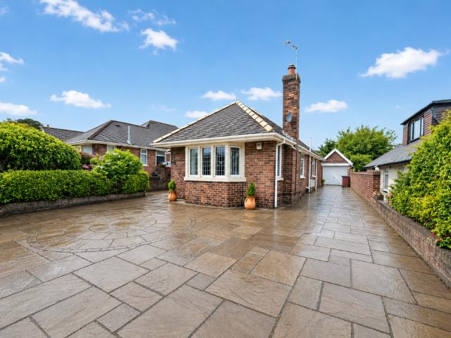 Bungalow for sale in Knowle, Blackpool
