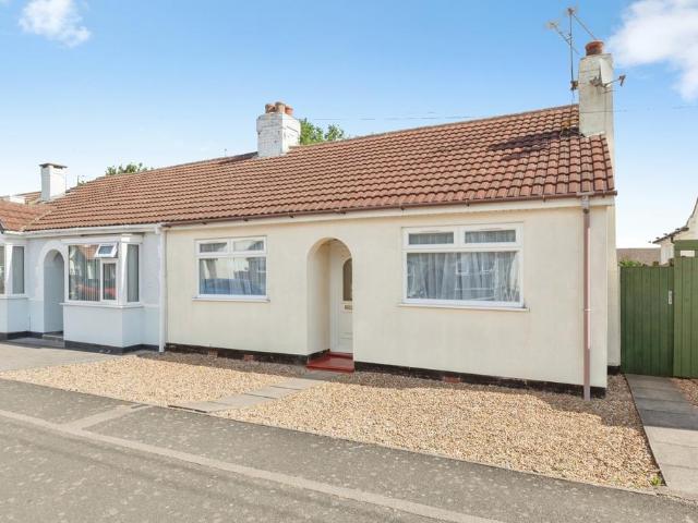 Bungalow for sale in Syston, Elmfield