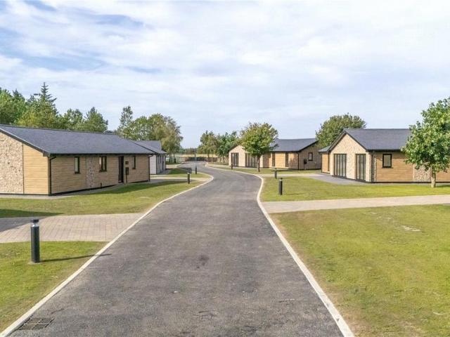 Bungalow for sale in Brandon and Byshottles, Durham