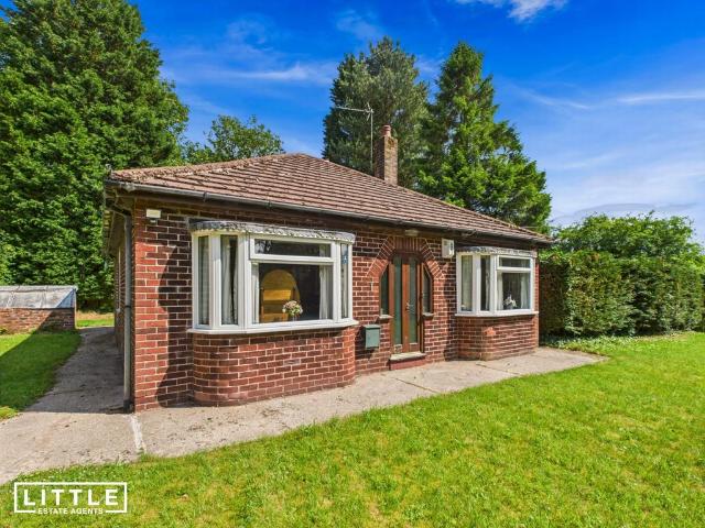 Bungalow for sale in St. Helens, New Bold