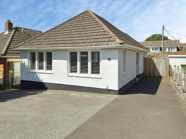 Bungalow for sale in Hulham, Budlake