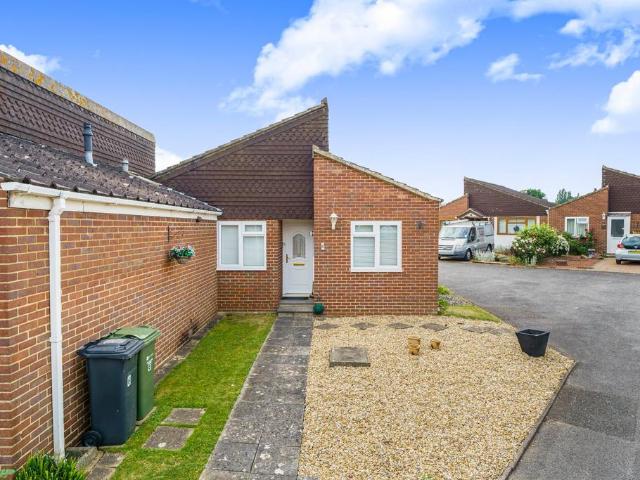 Bungalow for sale in Westborough, Surrey