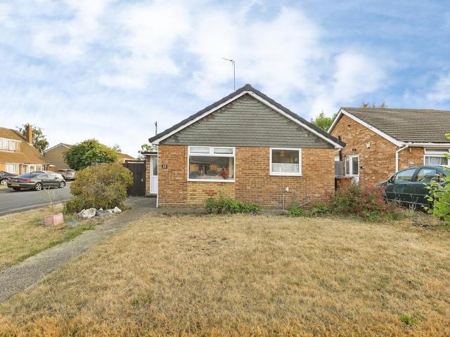 Bungalow for sale in Northampton, Northamptonshire