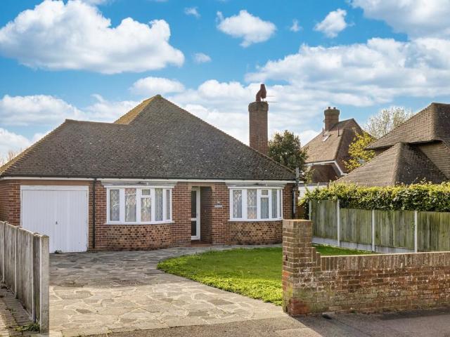 Bungalow for sale in Kingsgate, Thanet