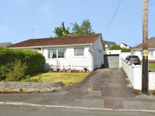 Bungalow for sale in Llanedi, Tycroes