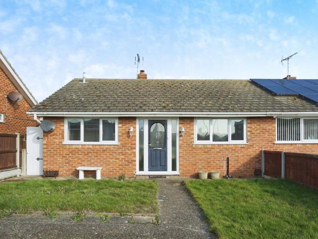 Bungalow for sale in Palm Bay, Acol