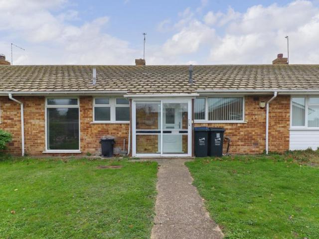 Bungalow for sale in Palm Bay, Acol