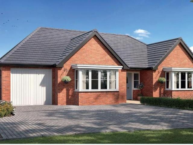 Bungalow for sale in Forthampton, Worcestershire