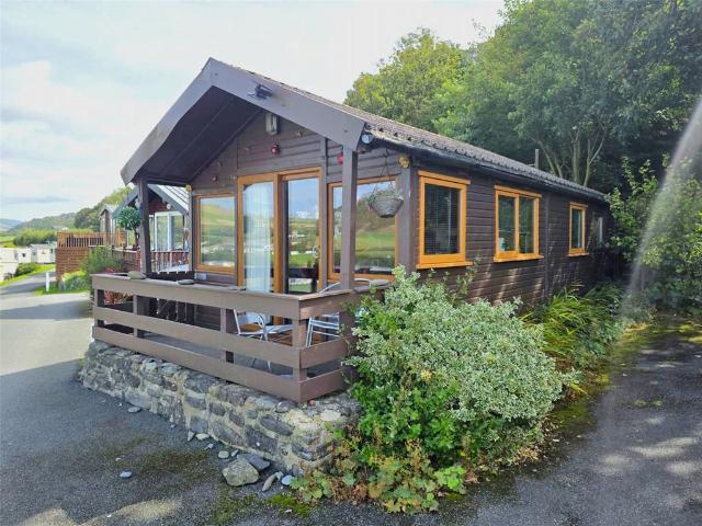 Bungalow for sale in Clarach, Wales