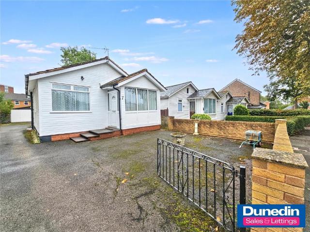 Bungalow for sale in Turves Green, West Midlands