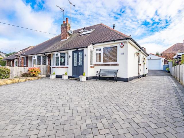Bungalow for sale in West Yorkshire