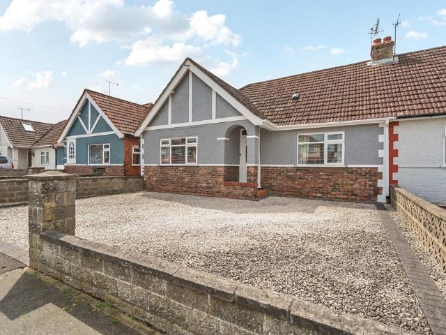 Bungalow for sale in Fishersgate, West Sussex