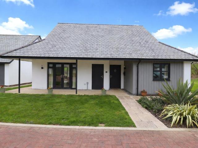 Bungalow for sale in Abbotsham, Torridge