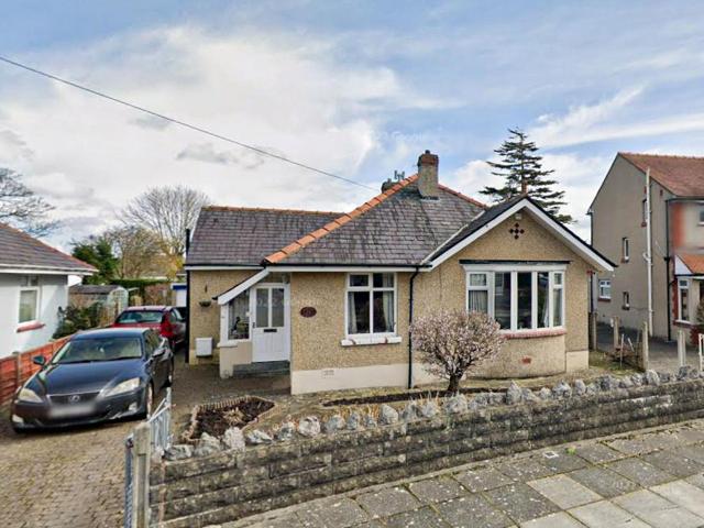 Bungalow for sale in Bare
