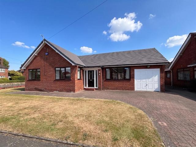 Bungalow for sale in Broadheath, Trafford Park