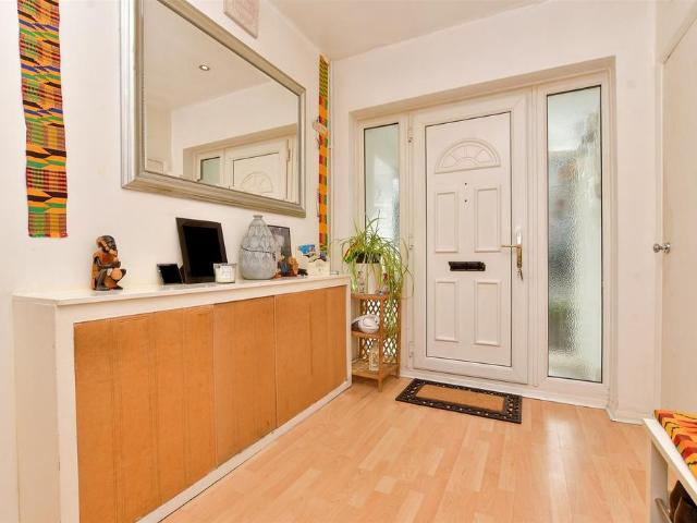 Bungalow for sale in Hillview, Surrey