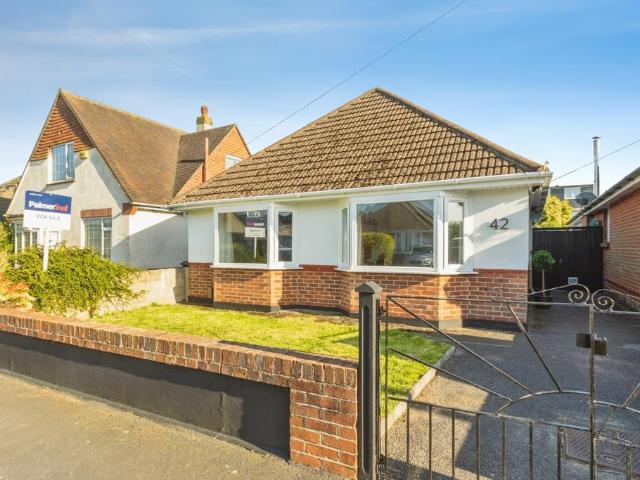 Bungalow for sale in Throop, Bournemouth