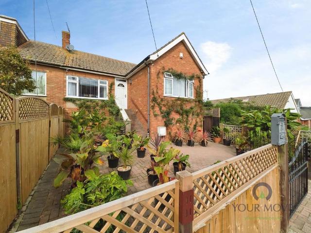 Bungalow for sale in Merryman's Hill, Swale