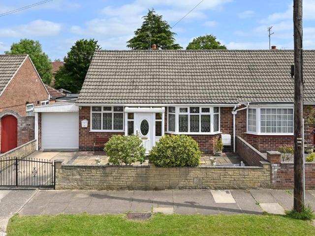 Bungalow for sale in Acomb, High Field