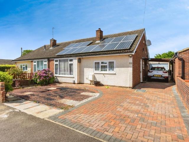 Bungalow for sale in Cauldwell, Bedford