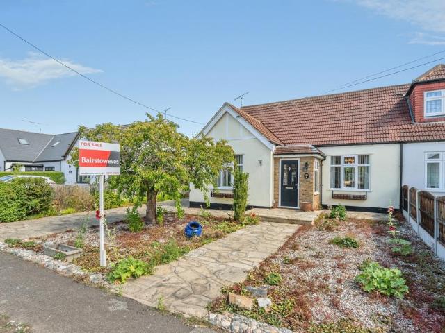 Bungalow for sale in Hutton, Navestock Side