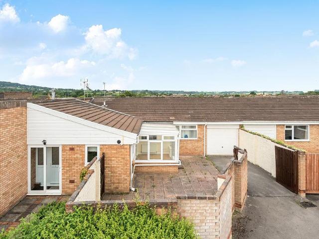 Bungalow for sale in Rockwell Green, Somerset