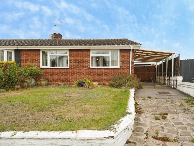 Bungalow for sale in Abbot's Salford, Stratford-on-Avon