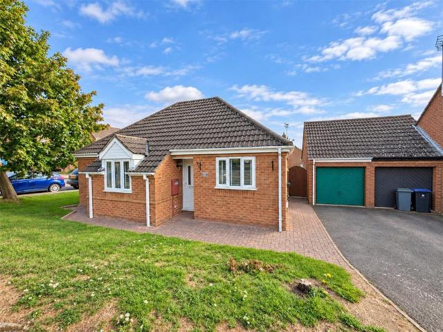 Bungalow for sale in Barholm, Lincolnshire