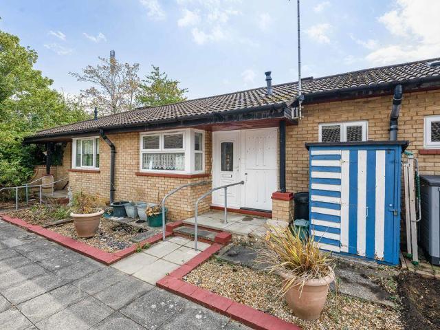 Bungalow for sale in Milton Keynes
