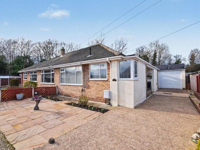 Bungalow for sale in West Yorkshire