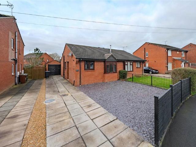 Bungalow for sale in Wigton Moor, Roundhay