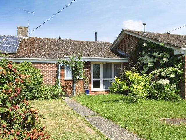Bungalow for sale in Elmstead, Dale Hill