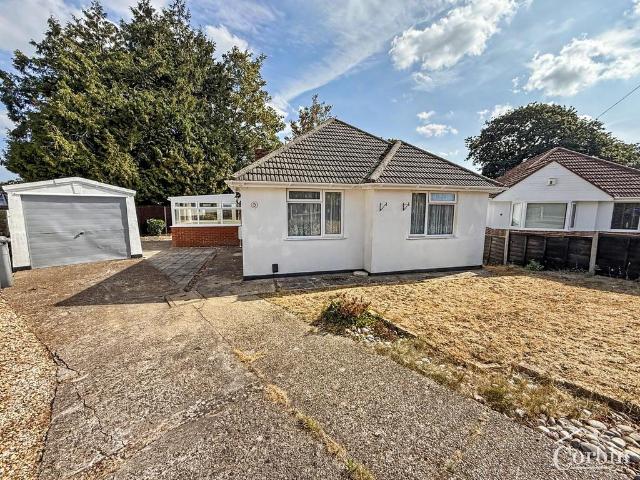 Bungalow for sale in Kinson, Bournemouth