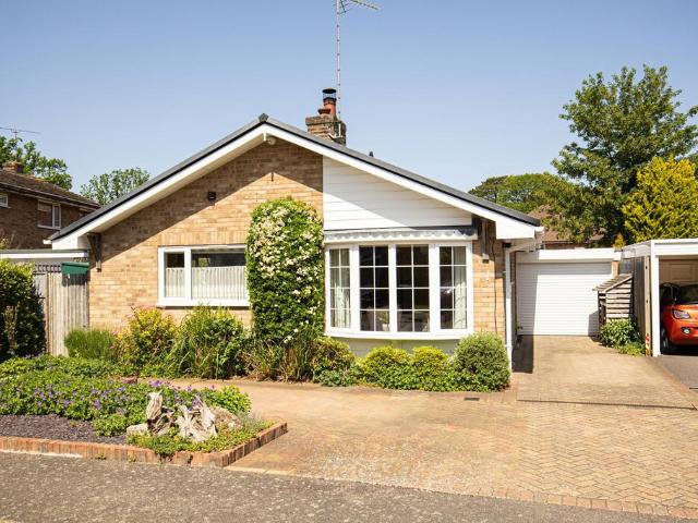 Bungalow for sale in Perryfields, West Sussex
