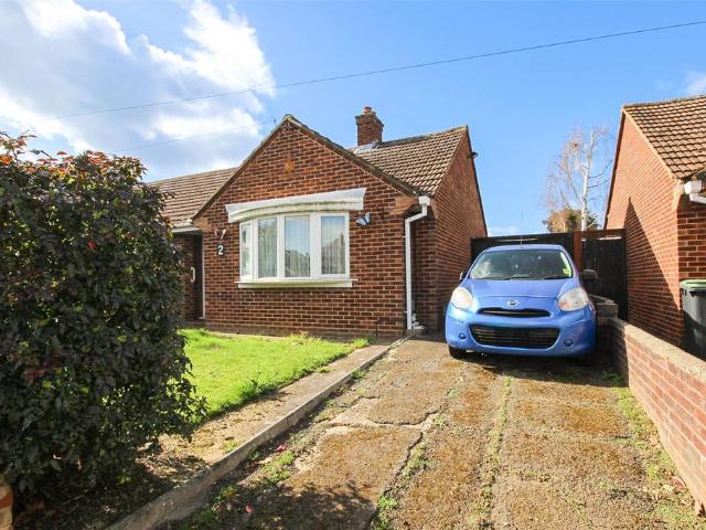 Bungalow for sale in Bedford