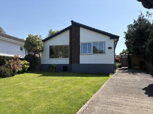 Bungalow for sale in Llanddulas and Rhyd-y-Foel, Rhyd-y-foel