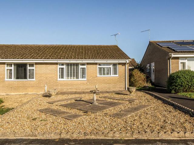Bungalow for sale in Wincanton