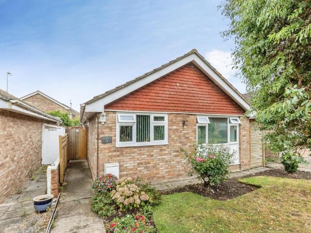 Bungalow for sale in Worle, Weston-super-mare