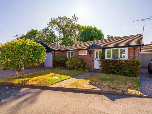 Bungalow for sale in Franche, Rushock