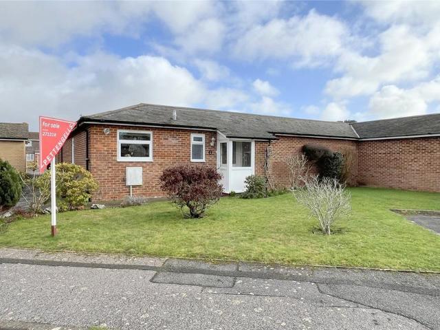 Bungalow for sale in Highcliffe