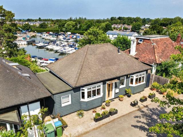 Bungalow for sale in Blackhills, Surrey