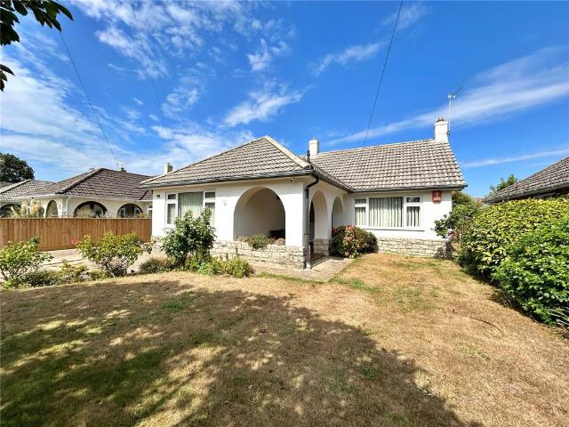 Bungalow for sale in Highcliffe