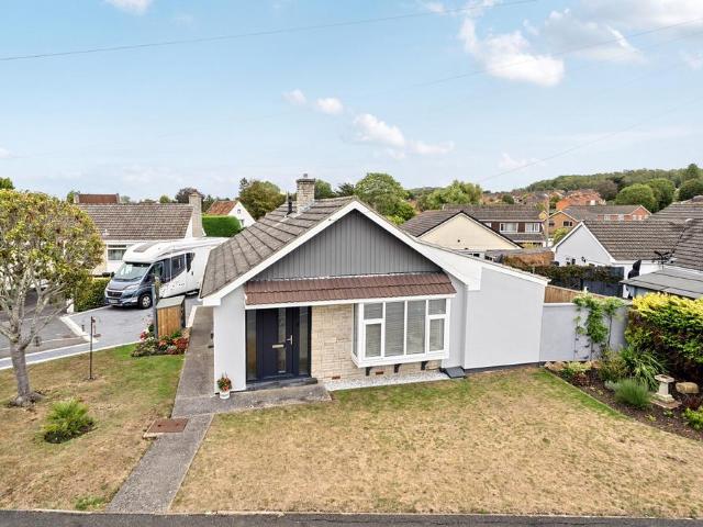 Bungalow for sale in Puriton, Somerset