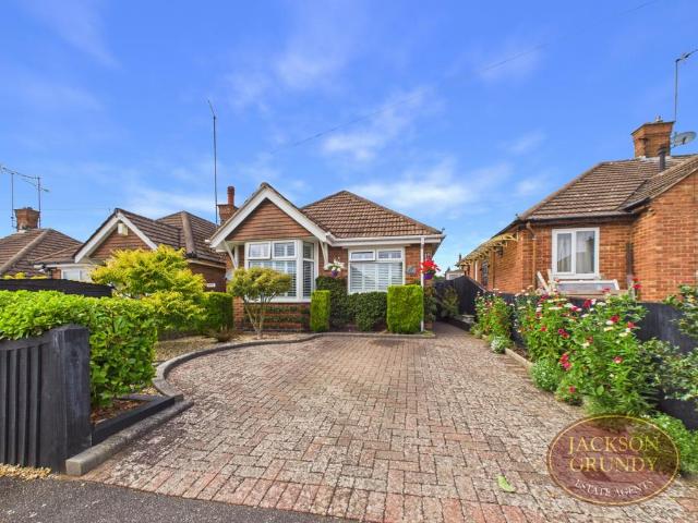 Bungalow for sale in Spring Park, Kingsthorpe